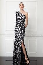 Load image into Gallery viewer, Print Y62 sequined crepe single sleeve maxi dress